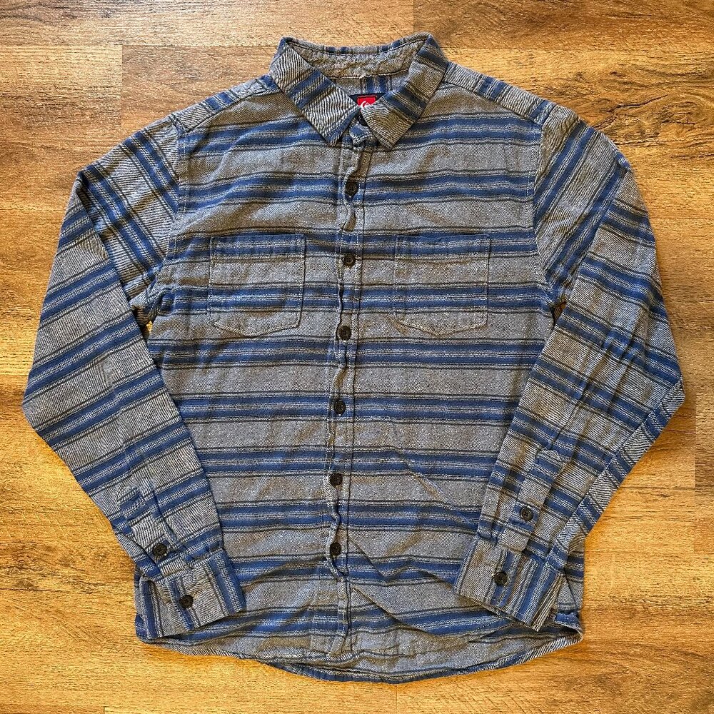 Quiksilver Casual Button Down Mens Medium Gray Plaid Skater Flannel Shirt